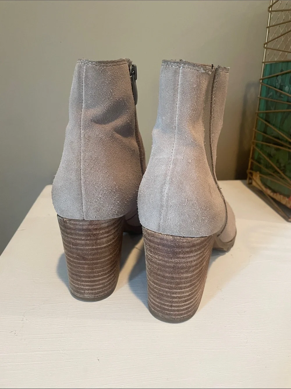 Franco Sarto taupe suede